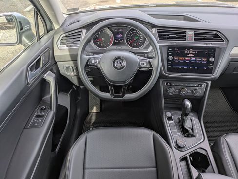 Certified 2021 Volkswagen Tiguan S image 16