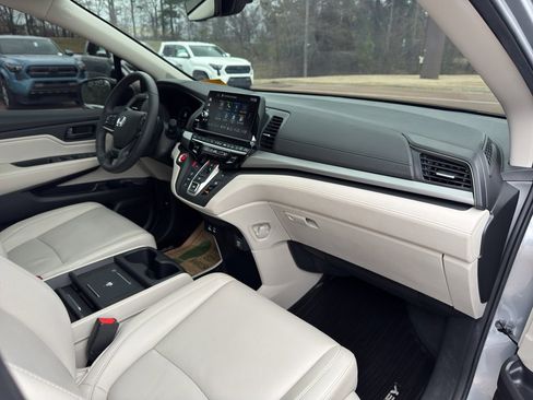 Used 2025 Honda Odyssey EX-L image 20