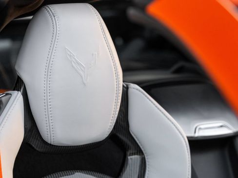 Used 2021 Chevrolet Corvette Stingray Premium Cpe w/ Z51 Performance Package RWD image 25