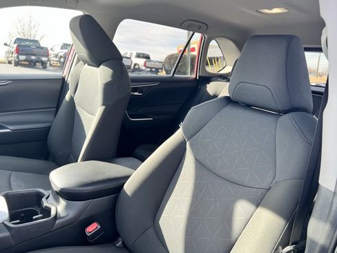 Certified 2025 Toyota RAV4 XLE image 16