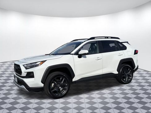 Used 2024 Toyota RAV4 Adventure AWD/4WD image 3