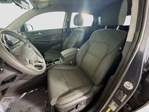 Used 2019 Hyundai Tucson Value image 22