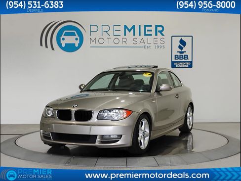 Used 2009 BMW 128i Coupe image 1