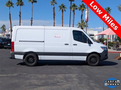 Used 2023 Mercedes-Benz Sprinter 144 Cargo image 5