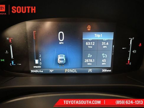 Used 2025 Ford Escape ST-Line AWD/4WD image 12