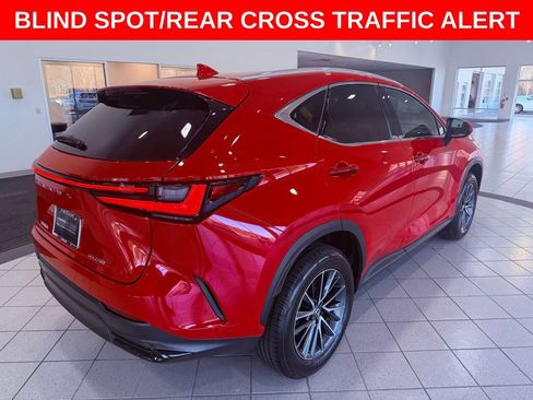 Certified 2025 Lexus NX 250 FWD w/ Accessory Package (Z1) image 8