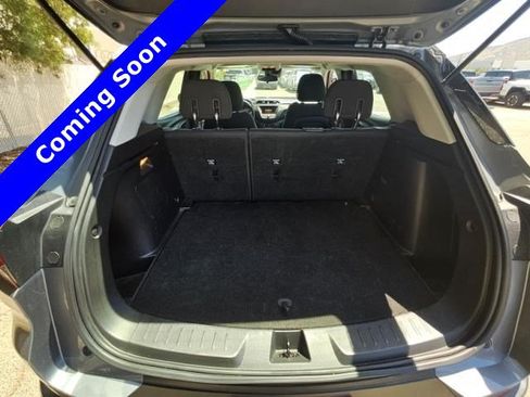 Used 2021 Chevrolet TrailBlazer LS FWD image 2