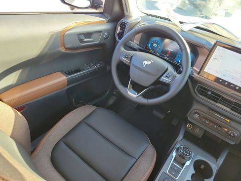 New 2025 Ford Bronco Sport Outer Banks w/ Outer Banks Tech Package+ AWD/4WD image 16