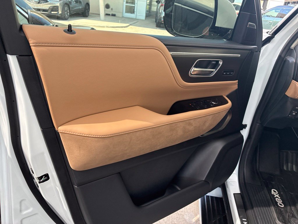 New 2027 INFINITI QX80 Luxe w/ Cargo Package RWD image 7