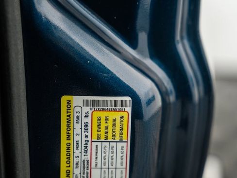 Used 2014 Ford F250 XLT w/ Snow Plow Prep Package image 44