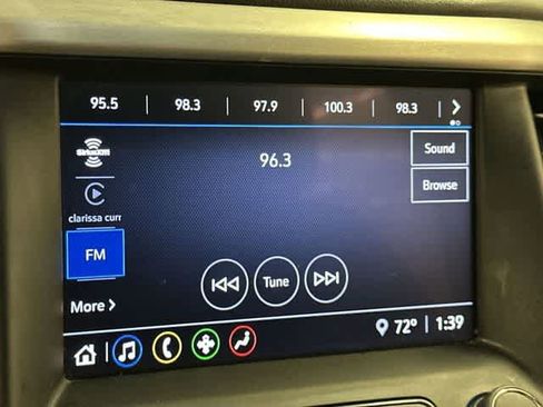 Used 2023 GMC Acadia SLE w/ Driver Convenience Package FWD image 11