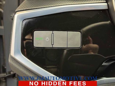 Used 2022 Audi Q3 2.0T Premium image 39