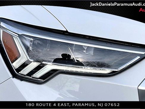 Used 2023 Audi Q3 2.0T Premium w/ Convenience Package image 21