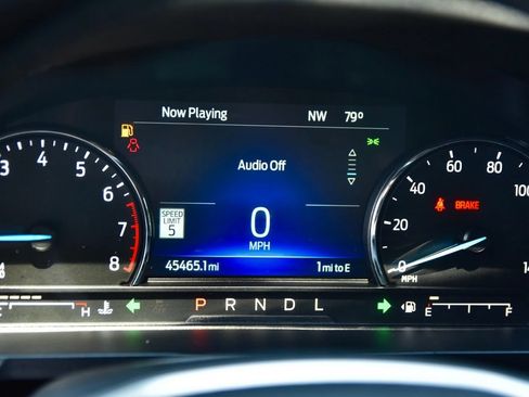 Used 2023 Ford Explorer XLT w/ Equipment Group 202A AWD/4WD image 26