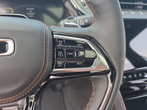 New 2026 Jeep Grand Cherokee Summit AWD/4WD image 18