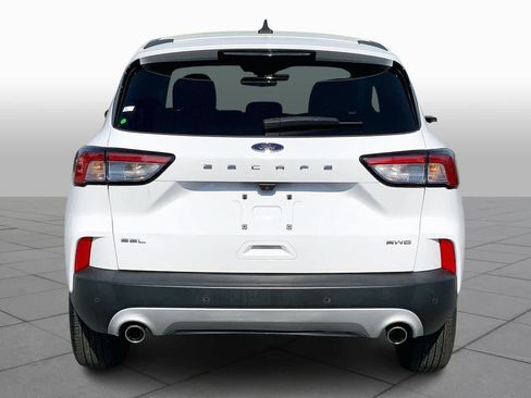 Used 2022 Ford Escape SEL image 5