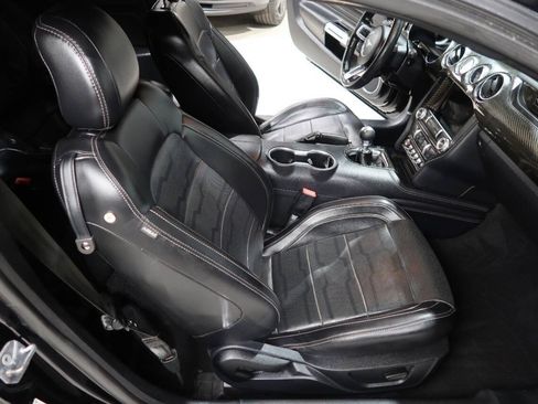 Used 2020 Ford Mustang GT Premium w/ GT Performance Package RWD image 13