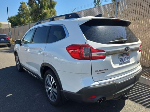 Used 2020 Subaru Ascent Limited w/ Technology Package AWD/4WD image 4