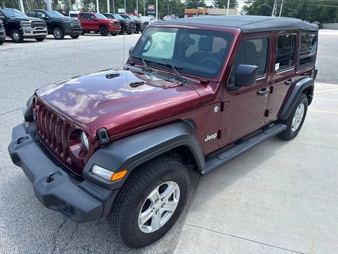 Used 2021 Jeep Wrangler Unlimited Sport AWD/4WD image 10