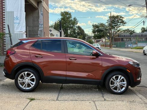 Used 2021 Buick Encore GX Preferred w/ Cold Weather Comfort Package AWD/4WD image 9