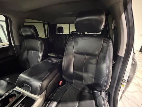 Used 2019 Ford F150 Lariat AWD/4WD image 16