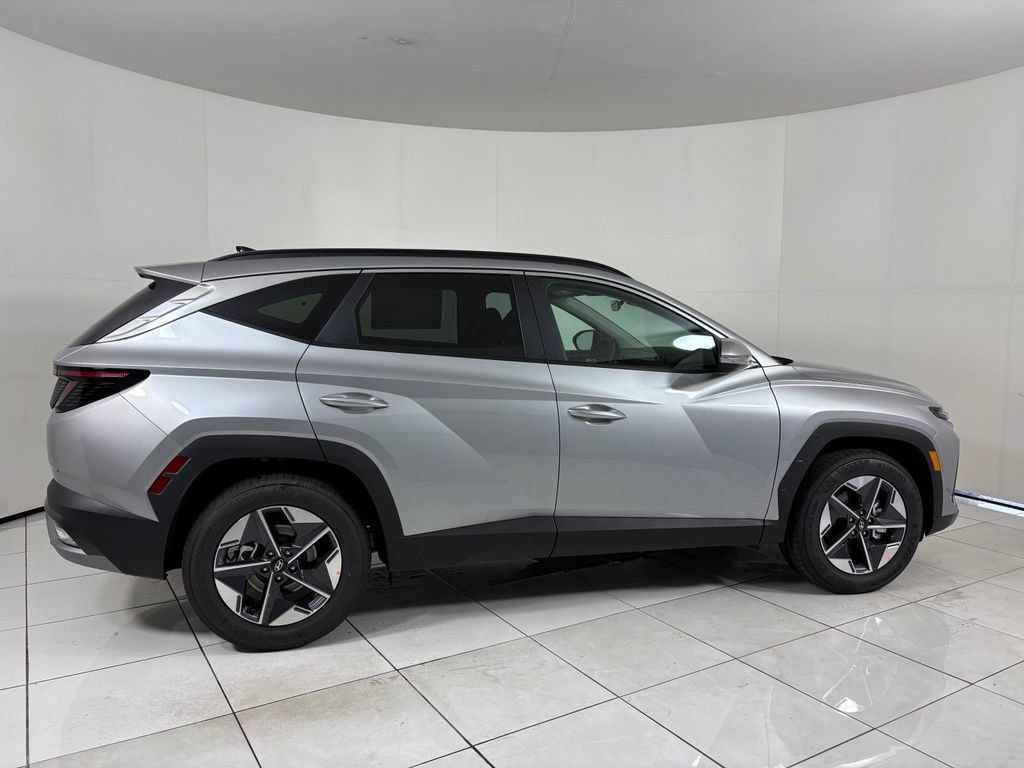 New 2026 Hyundai Tucson SEL FWD image 6