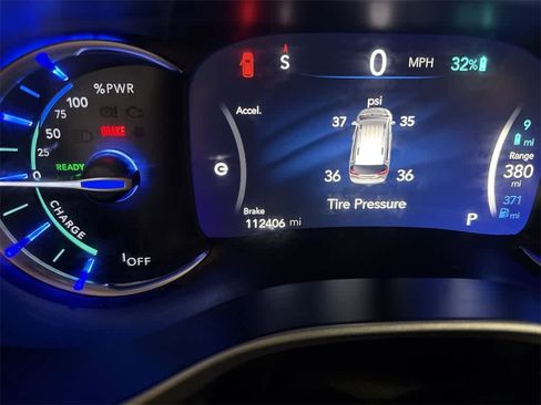 Used 2018 Chrysler Pacifica Touring-L image 20