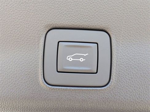 New 2025 Chevrolet TrailBlazer LT w/ Convenience Package image 29