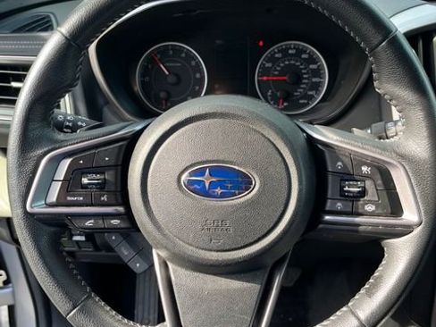 Used 2022 Subaru Ascent Premium w/ Convenience Package image 13