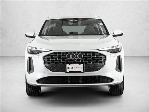 New 2025 Audi Q5 Premium Plus image 2