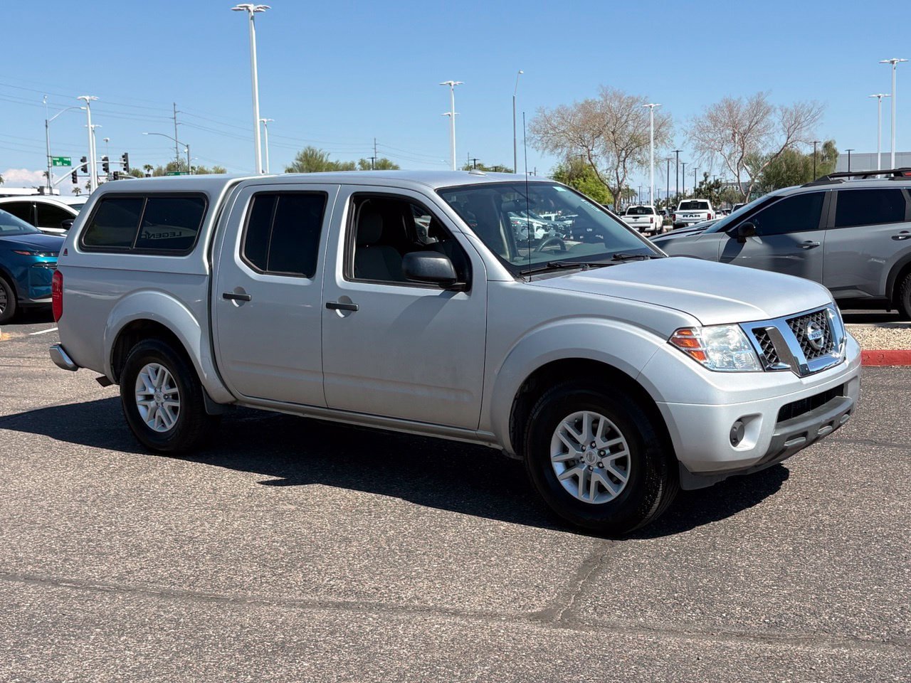 Used 2018 Nissan Frontier SV RWD image 8