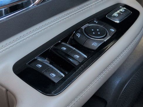 Certified 2024 Lincoln Corsair FWD w/ Equipment Group 101A image 24