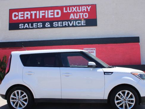Used 2018 Kia Soul + FWD image 1