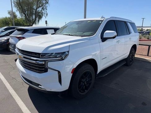 Used 2023 Chevrolet Tahoe LT RWD image 2