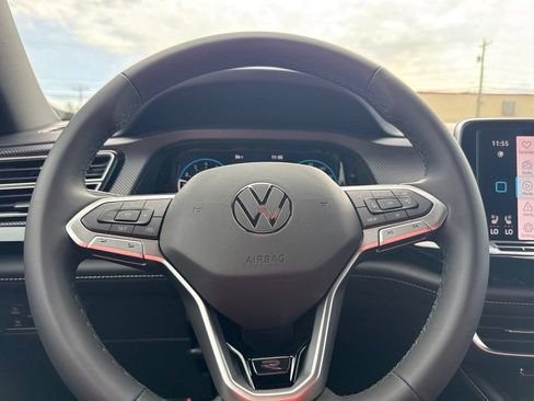 New 2026 Volkswagen Atlas Cross Sport SEL Premium R-Line AWD/4WD image 20