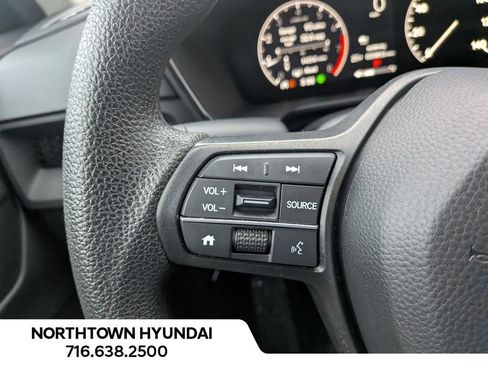 Used 2023 Honda CR-V EX image 25