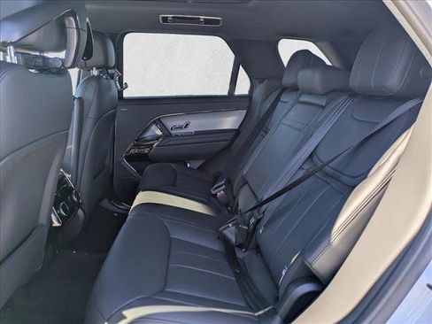 New 2025 Land Rover Range Rover Sport Dynamic SE image 16