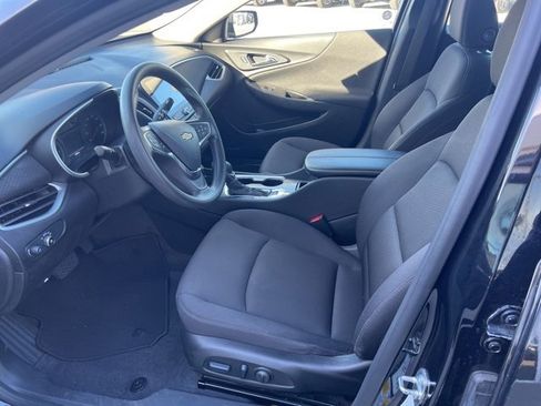 Used 2024 Chevrolet Malibu LT image 12