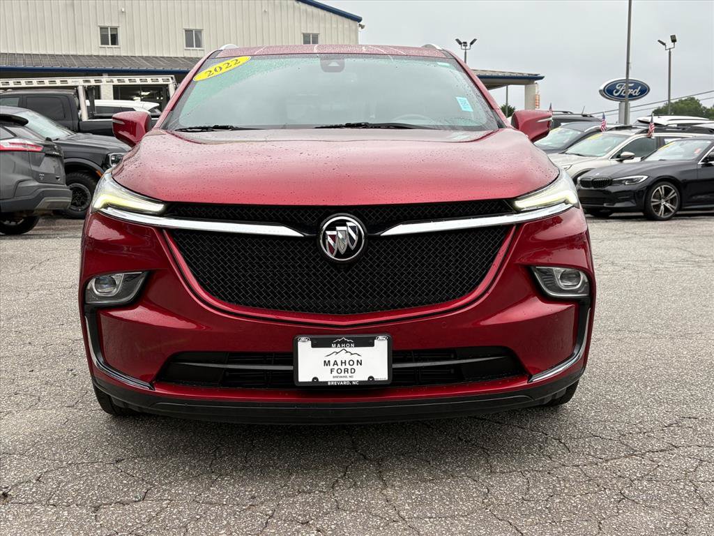 Used 2022 Buick Enclave Essence w/ Sport Touring Edition AWD/4WD image 2