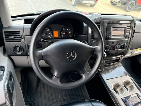 Used 2016 Mercedes-Benz Sprinter 3500 image 16
