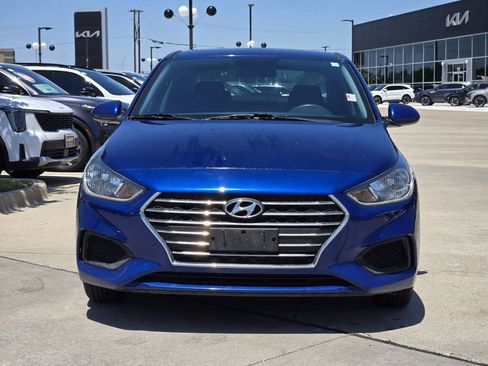 Used 2022 Hyundai Accent SE FWD image 11