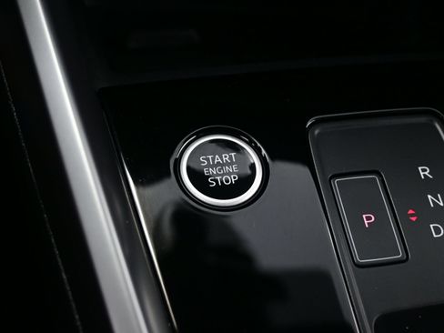 Used 2023 Audi A3 2.0T Premium w/ Convenience Package FWD image 23