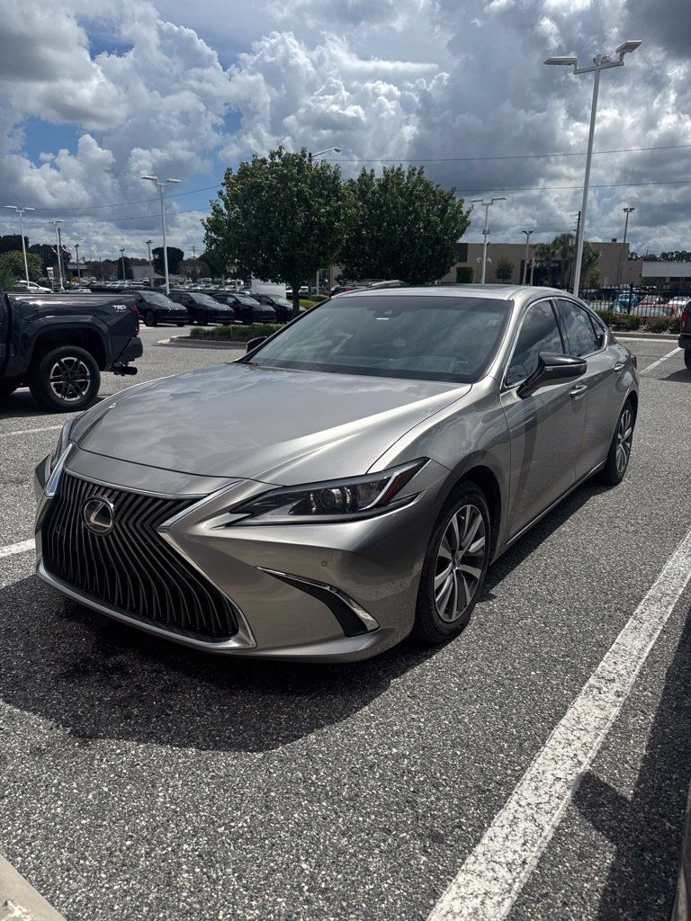 Used 2019 Lexus ES 350 w/ Premium Package FWD image 6
