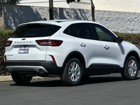 New 2025 Ford Escape Active w/ Tech Pack #1 image 4