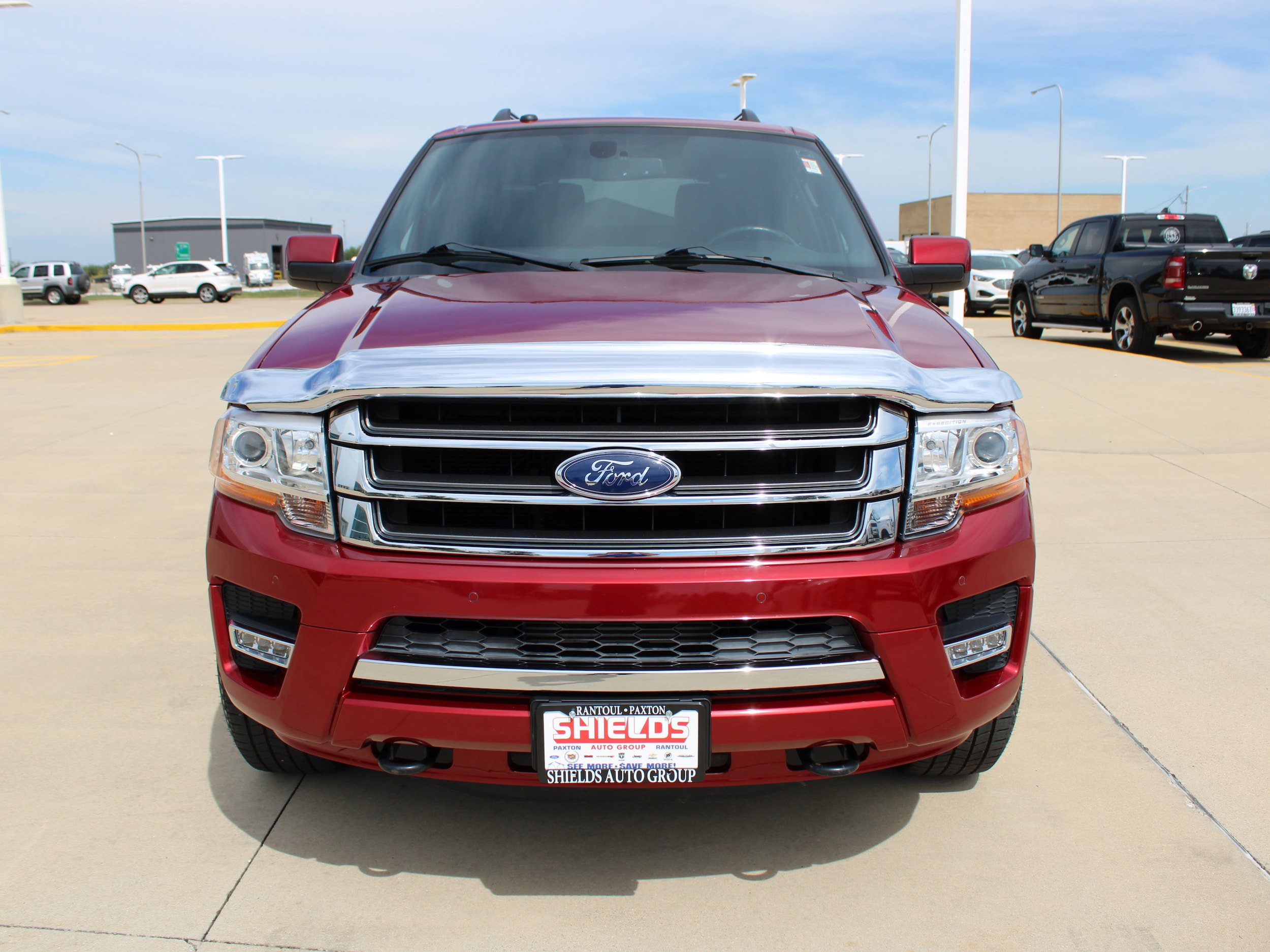 Used 2017 Ford Expedition Limited w/ Equipment Group 301A AWD/4WD image 9