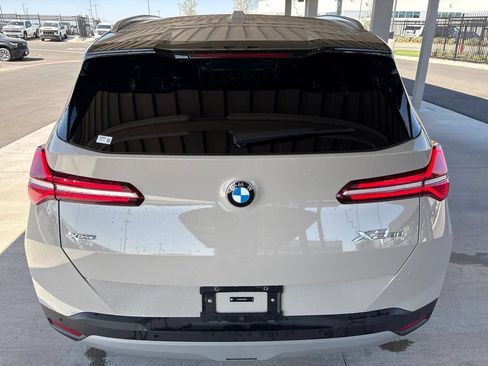 Used 2025 BMW X3 xDrive30i w/ Convenience Package AWD/4WD image 7