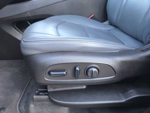 Used 2021 Buick Enclave Essence w/ Trailering Package, 5000 lbs. image 22