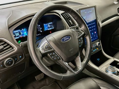 Used 2024 Ford Edge SEL AWD/4WD image 18