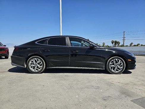 Used 2023 Hyundai Sonata SEL FWD image 9