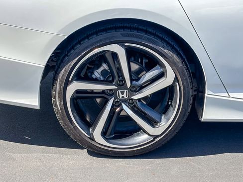 Used 2022 Honda Accord Sport image 10